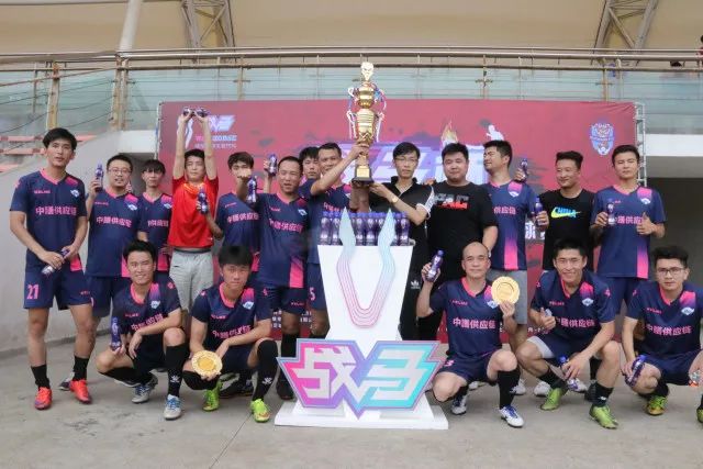 体育图片：预计萨内和科曼中一人明夏被清洗