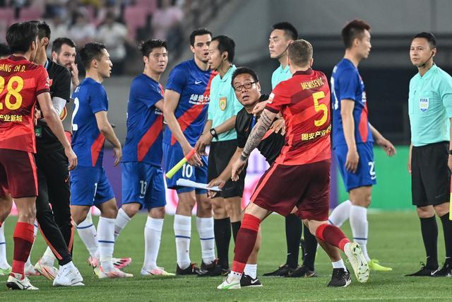 杜兰特31分太阳胜爵士3连胜 魔术送马刺6连败