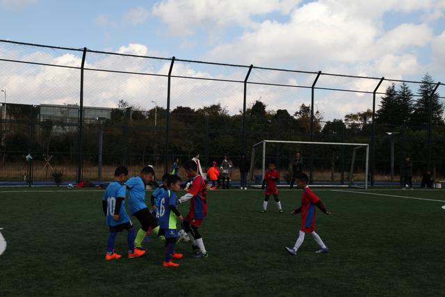 杜兰特31分太阳胜爵士3连胜 魔术送马刺6连败